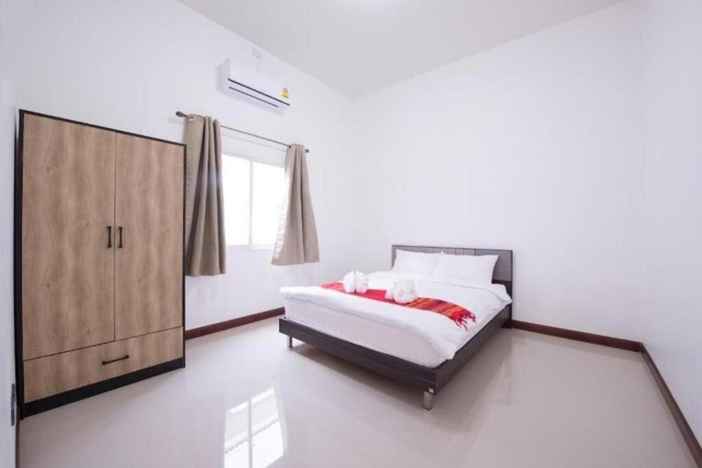 Bees Smile Hotel Chiang Rai Exterior photo