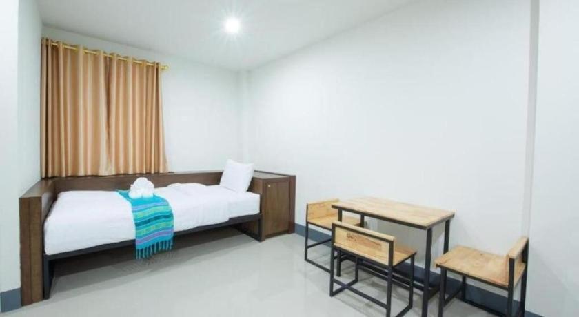 Bees Smile Hotel Chiang Rai Exterior photo