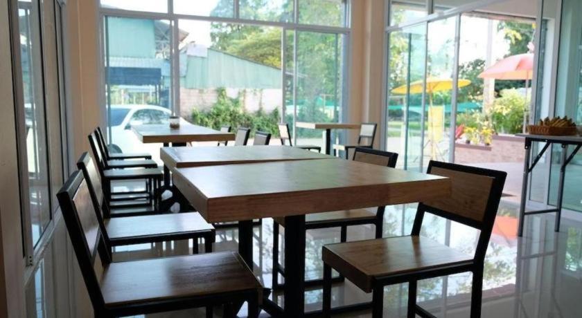 Bees Smile Hotel Chiang Rai Exterior photo